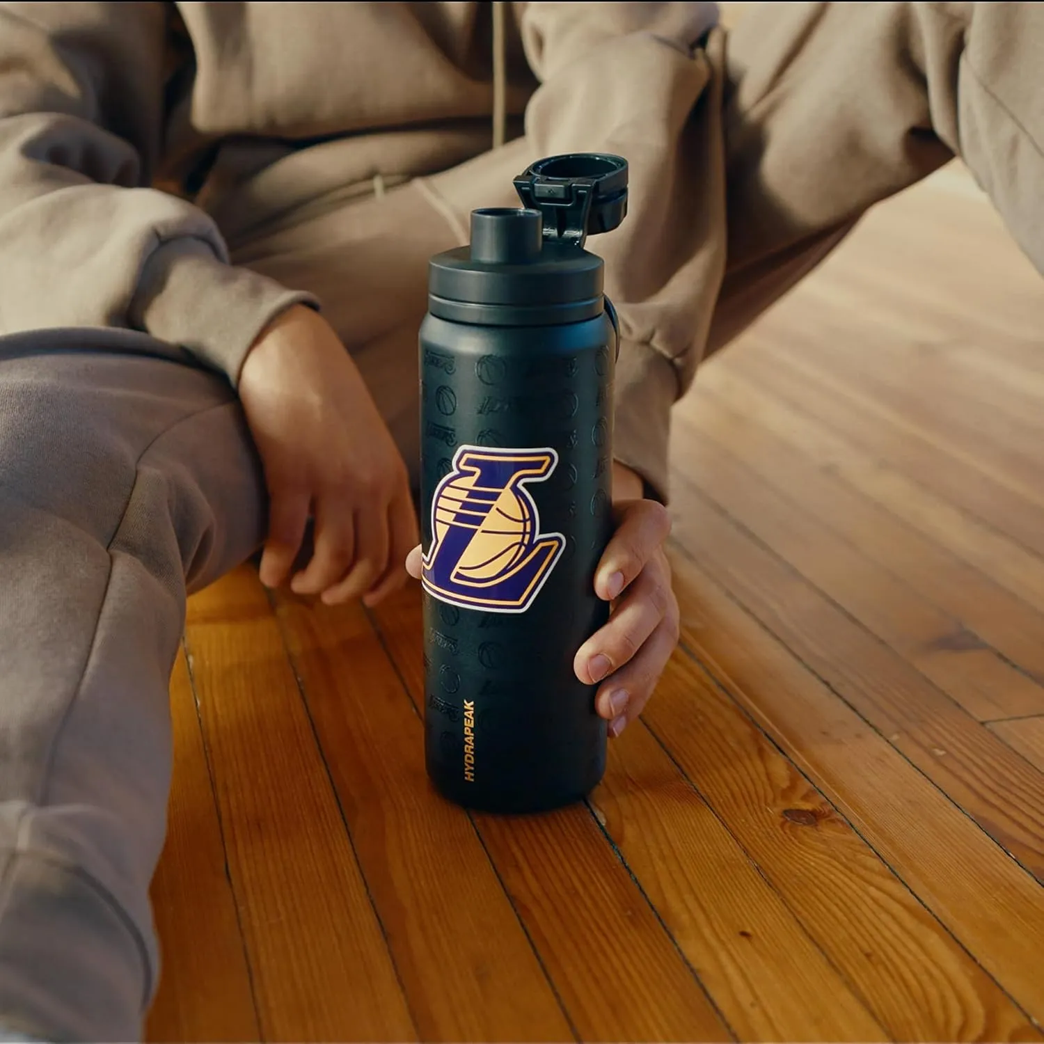 Hydrapeak x NBA Officially Licensed Philadelphia 76ers 26 oz Active Water Bottle with Chug Lid and Handle Reusable Stainless Steel Double Wall Insulated Sports Gift