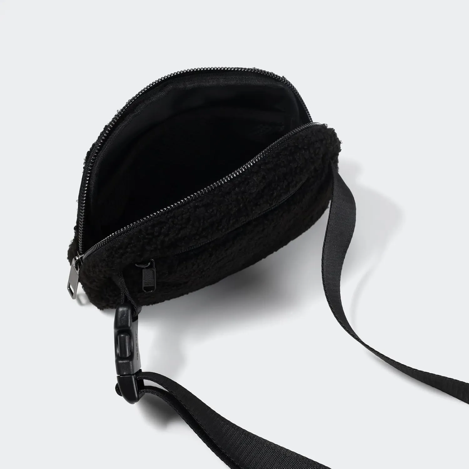 Pander Fanny pack Everywhere Fleece Belt Bag for Women and Men with Adjustable strap Belt, 1L. (Black)
