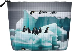 Penguins On The Iceberg print Cosmetic Bag, Makeup Bag Organizer with Zipper Cute Make Up Pouches Travel Szie Toiletry Bag