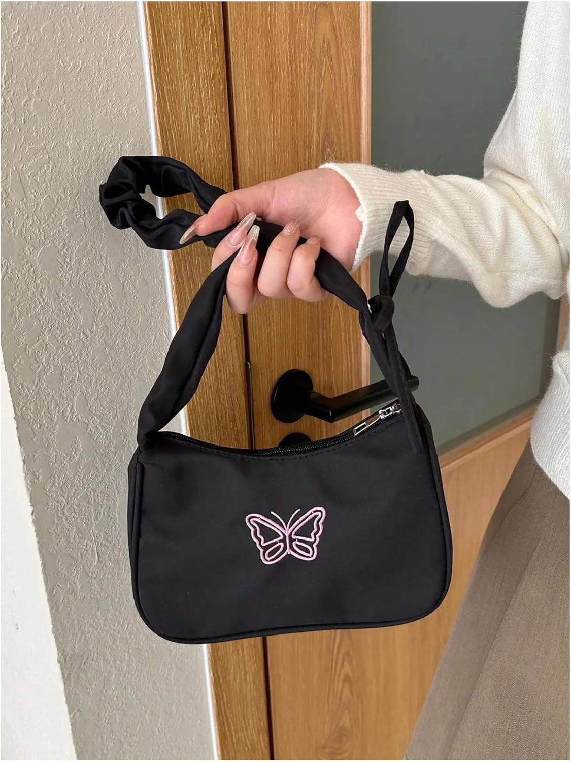 Verdusa Women's Metallic Top Handle Y2k Underarm Bag Zipper Shoulder Handbag