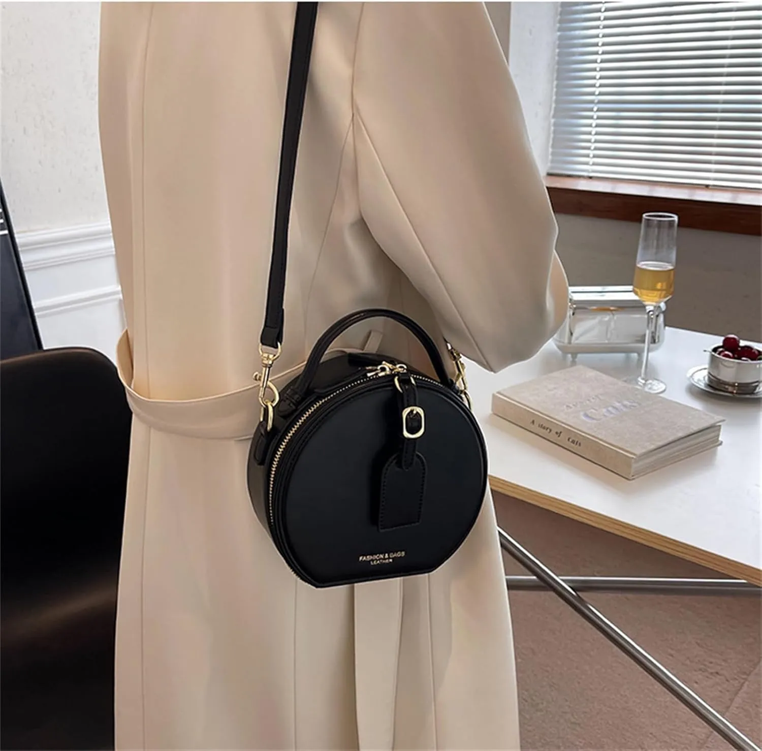 Western Leather Round Bag for Women,Retro Round Bag Top Handle with Strap
