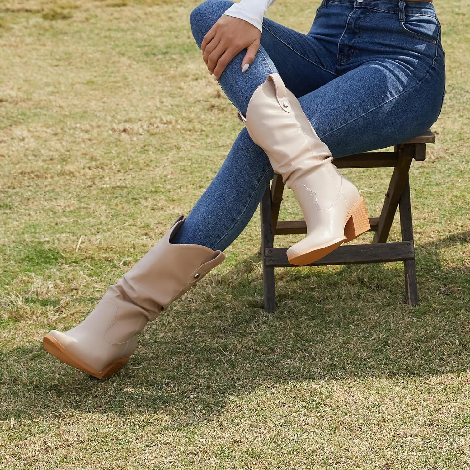 Women's Square Toe Cowboy Cowgirl Boots Embroidered Mid Calf Chunky Heel Western Boots