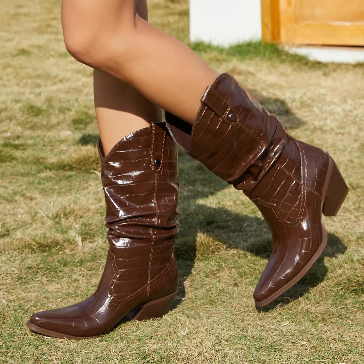 Women's Square Toe Cowboy Cowgirl Boots Embroidered Mid Calf Chunky Heel Western Boots