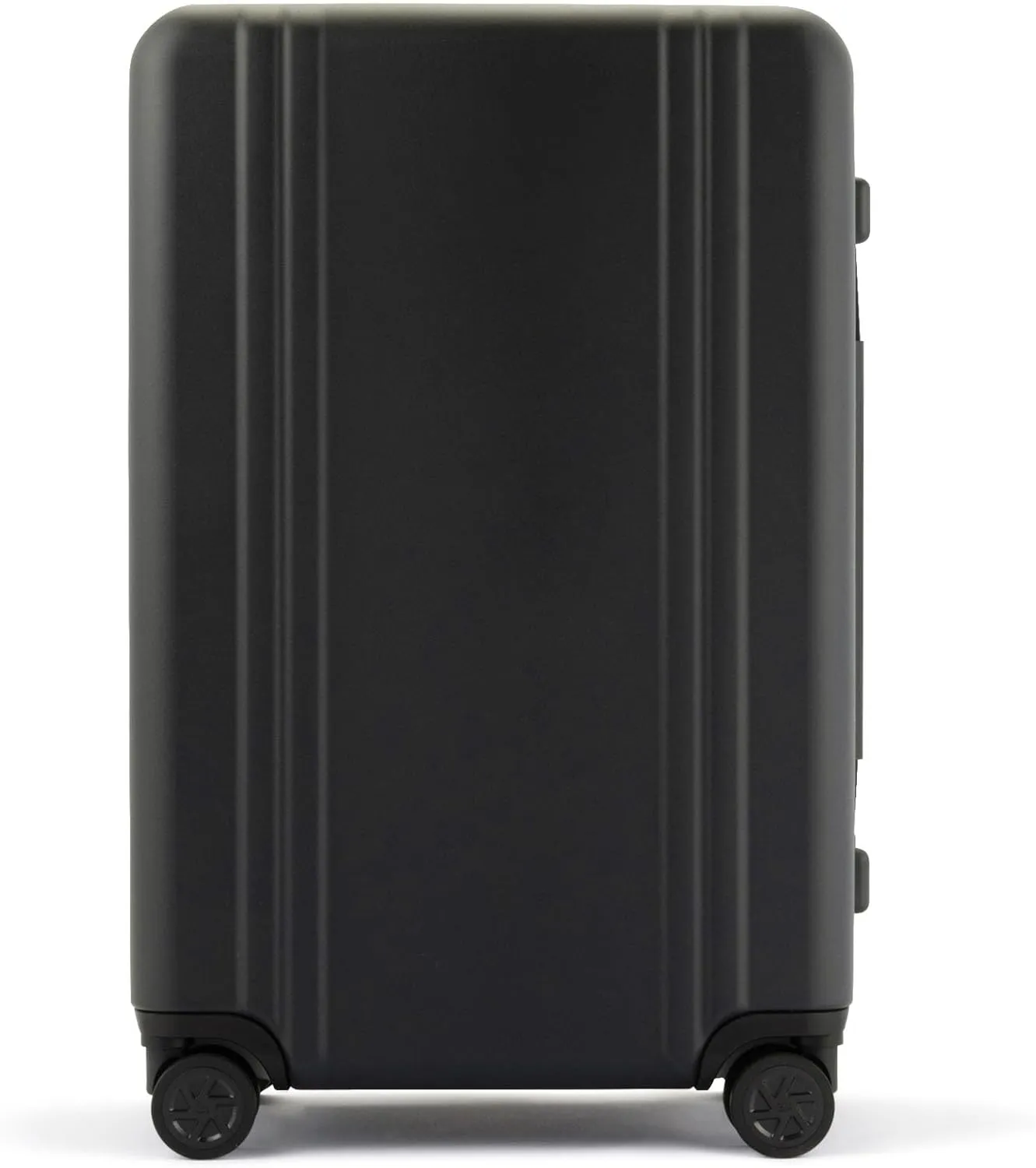 ZERO Halliburton Classic Lightweight 4.0 Medium Hardside Travel Case, 26-Inch, Four Dual Spinner Wheels, TSA Accepted Lock, Telescoping Pull Handle, 60L, Matte Finish- Black